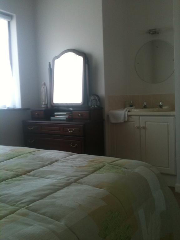 Fort House Bed & Breakfast Kilbeggan Szoba fotó